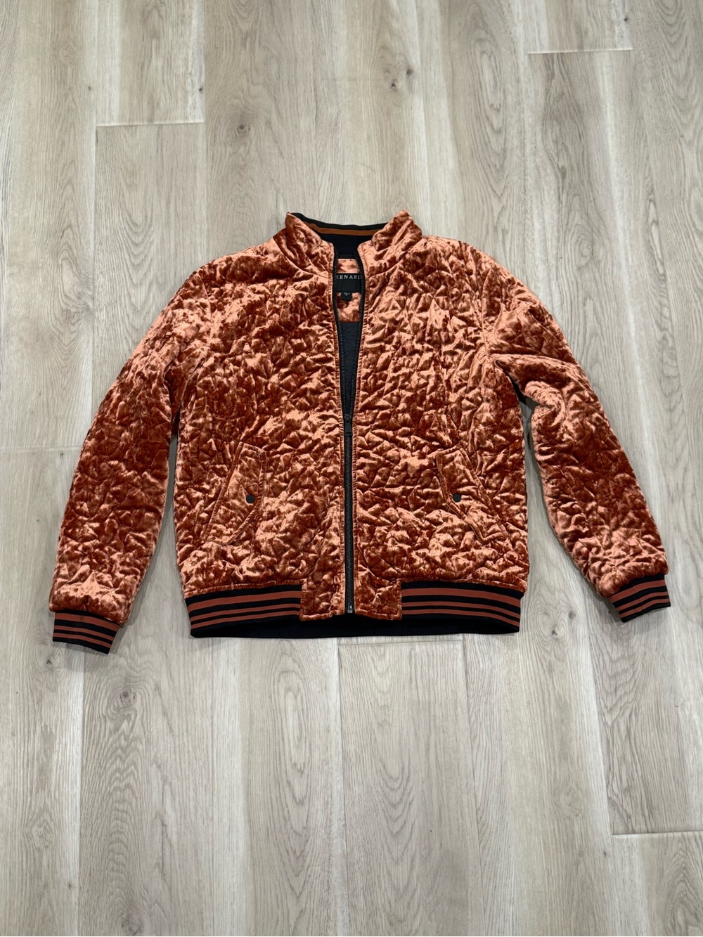 Bernardo Quilted Velvet Bomber Jacket Rust Copper Velvet Women’s M